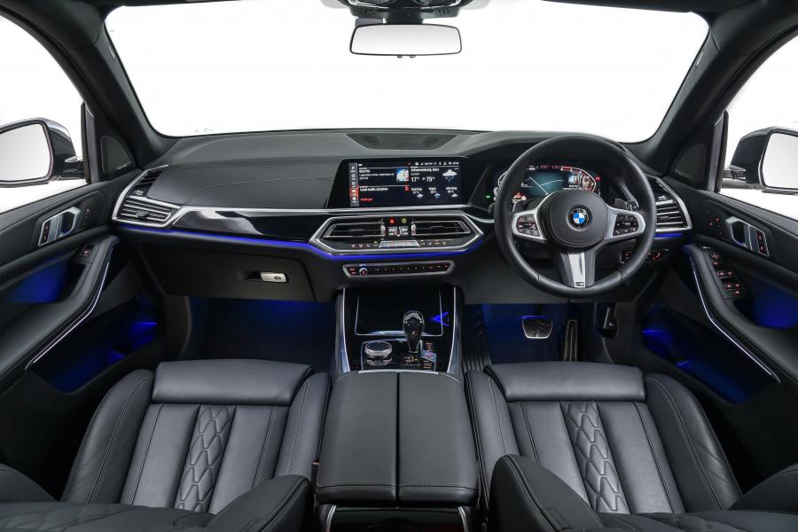 Торпедо BMW X5 M50d (G05) 2018 года  (ZA) (фото 38 из 40)